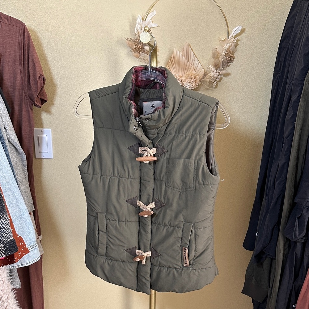 147. Legendary Whitetails Olive Quilted Toggle Vest with Plaid Lining